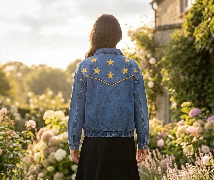 Veste en Jean Brodée Étoiles Dorées, La Garde-Robe de Nina - vue 3