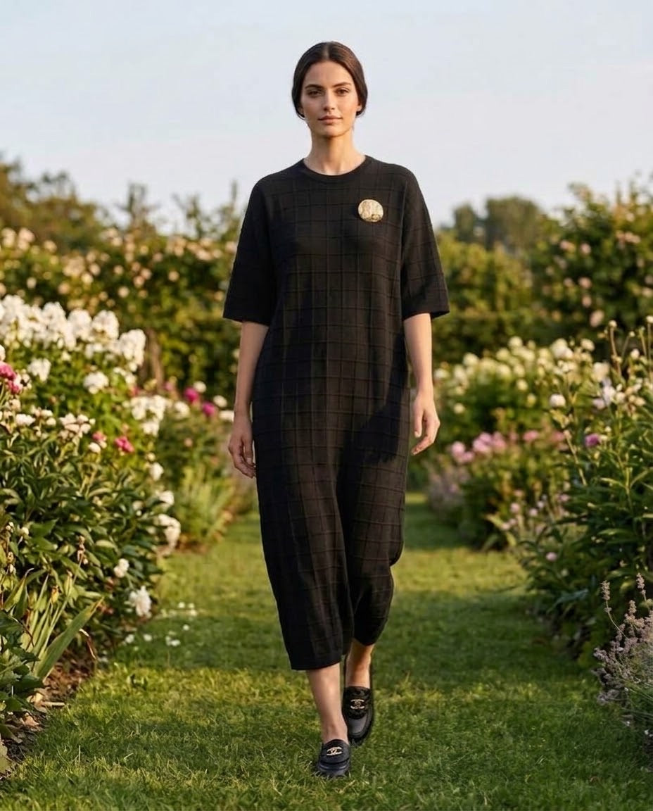 Robe Maille Carreaux Broche Amovible Noir, La Garde-Robe de Nina - vue 1