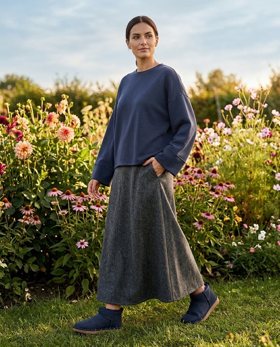 Sweat oversize sport chic – Bleu marine, La Garde-Robe de Nina - vue 1